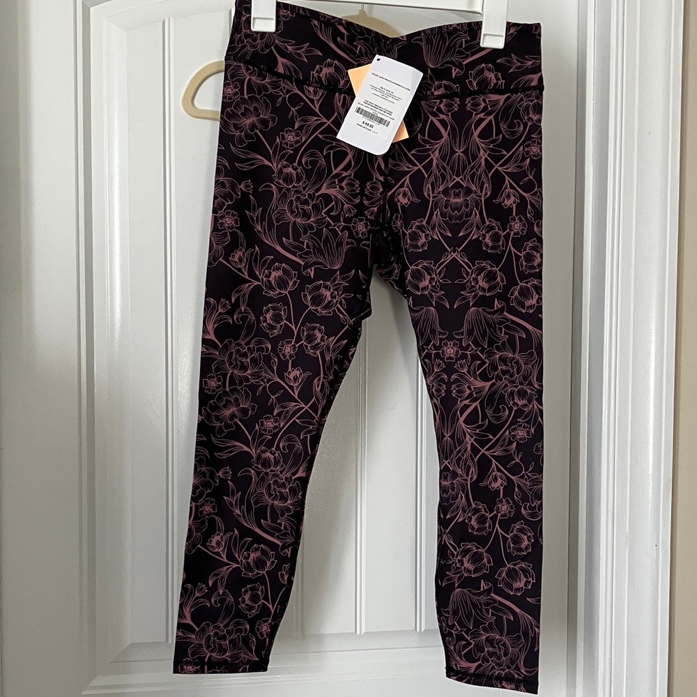 Fabletics Brown and Pink Salar Capri Leggings